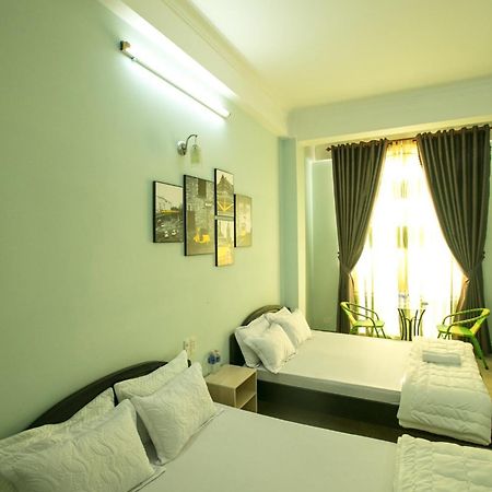 Nhà Nghỉ Kim Lài Pleiku Esterno foto