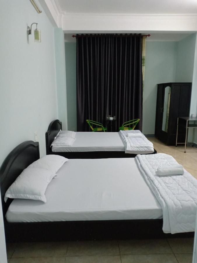 Nhà Nghỉ Kim Lài Pleiku Esterno foto