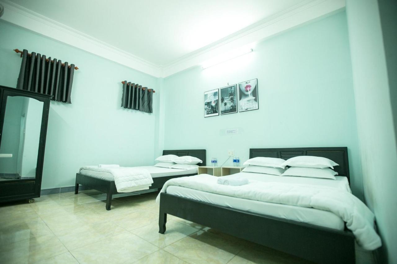 Nhà Nghỉ Kim Lài Pleiku Esterno foto