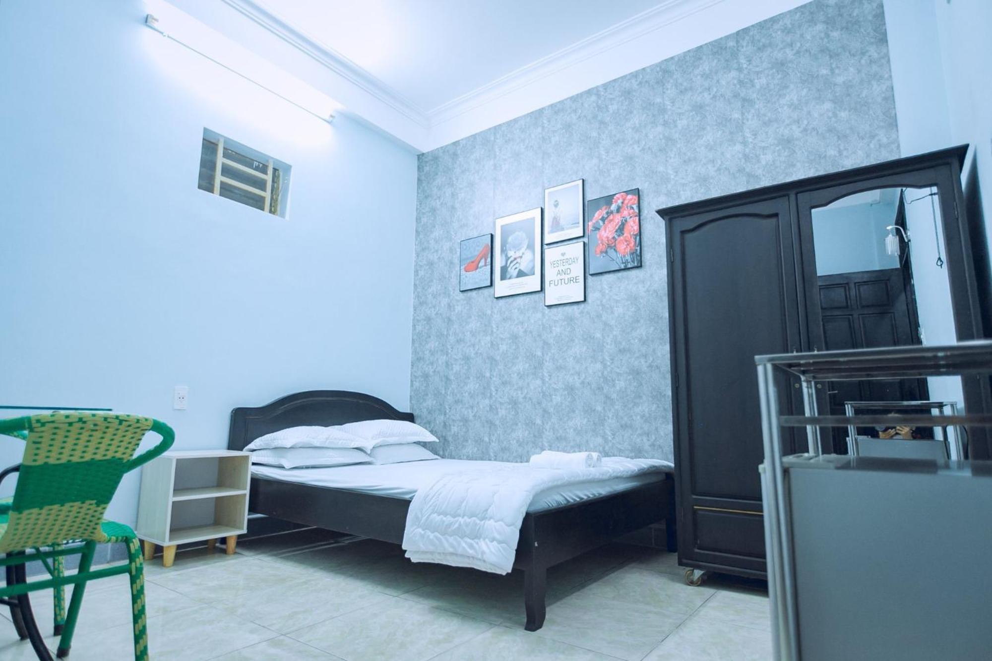 Nhà Nghỉ Kim Lài Pleiku Esterno foto